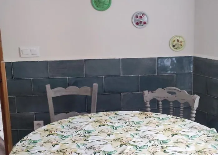 Abuela Luci Сasa de vacaciones Santibanez de Bejar